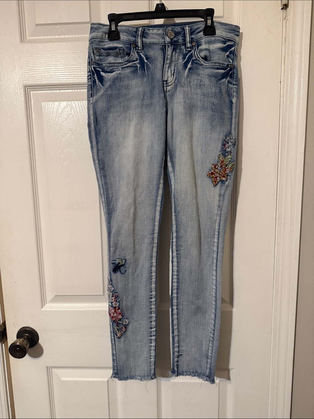 Indigo Rein Light Blue Skinny Jeans with Multicolor Floral Embroidery